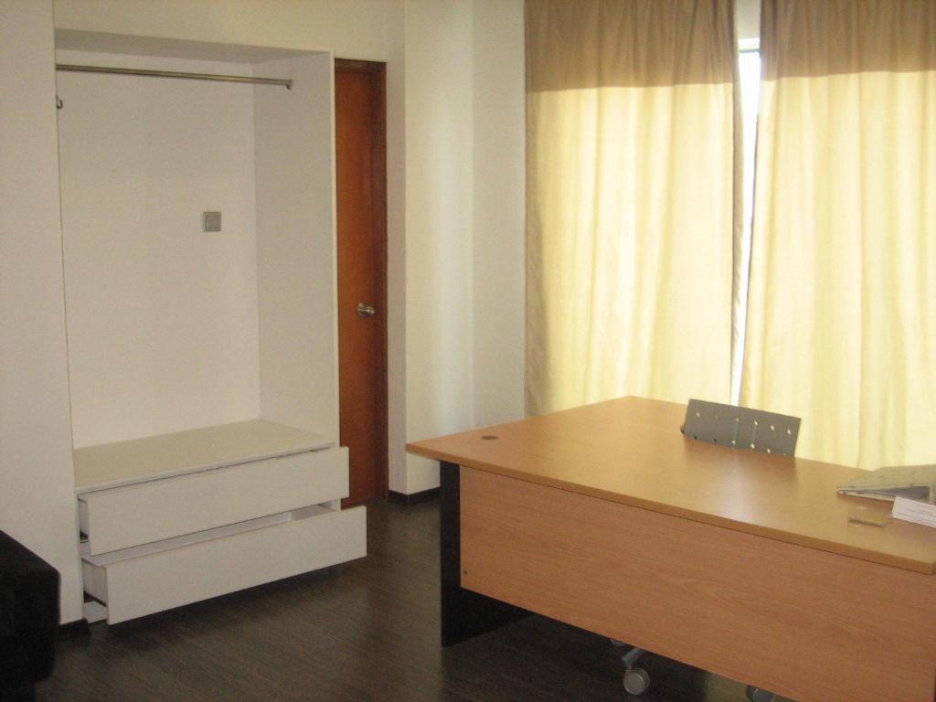 Wesberly Apartments Kuching Room photo