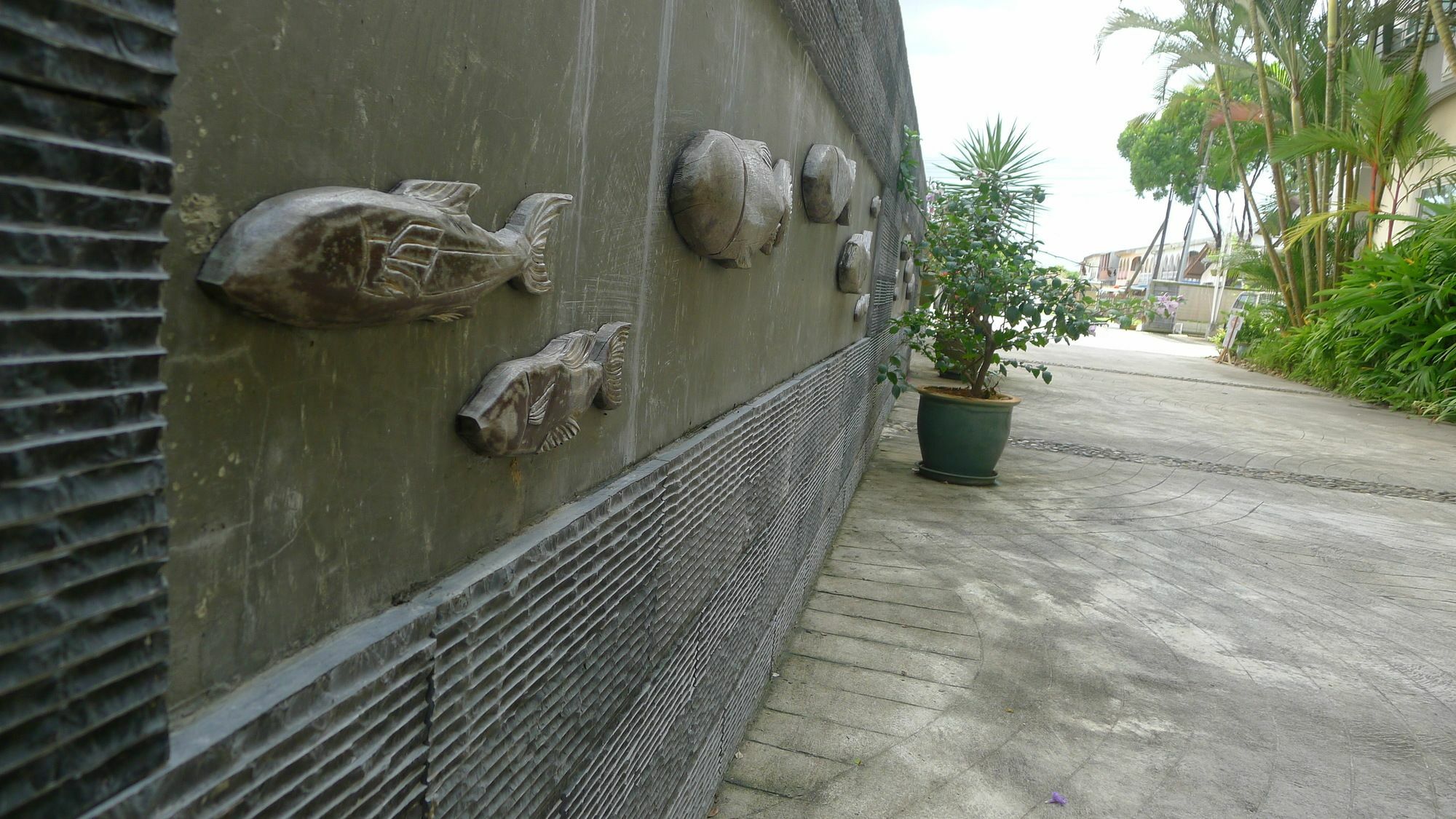 Wesberly Apartments Kuching Exterior photo
